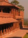 Beyond the mosque compound is Fatehpur Sikris palace complex.